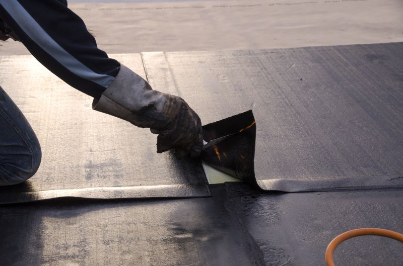Rubber Roof Service